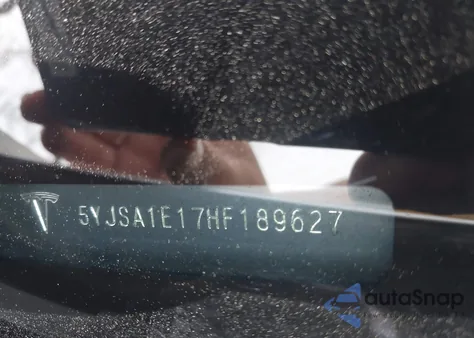 2017 Tesla Model S z USA, uszkodzony, nr VIN 5YJSA1E17HF189627